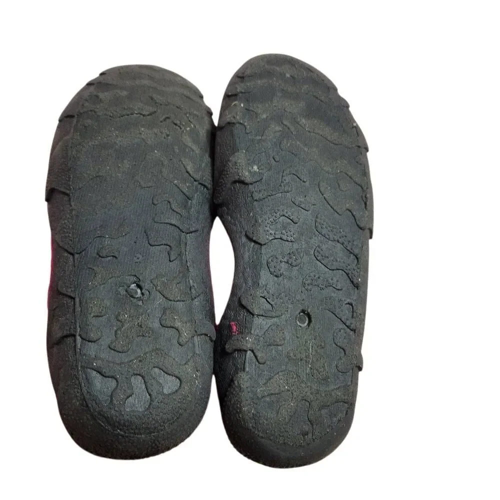 No Brand water shoes